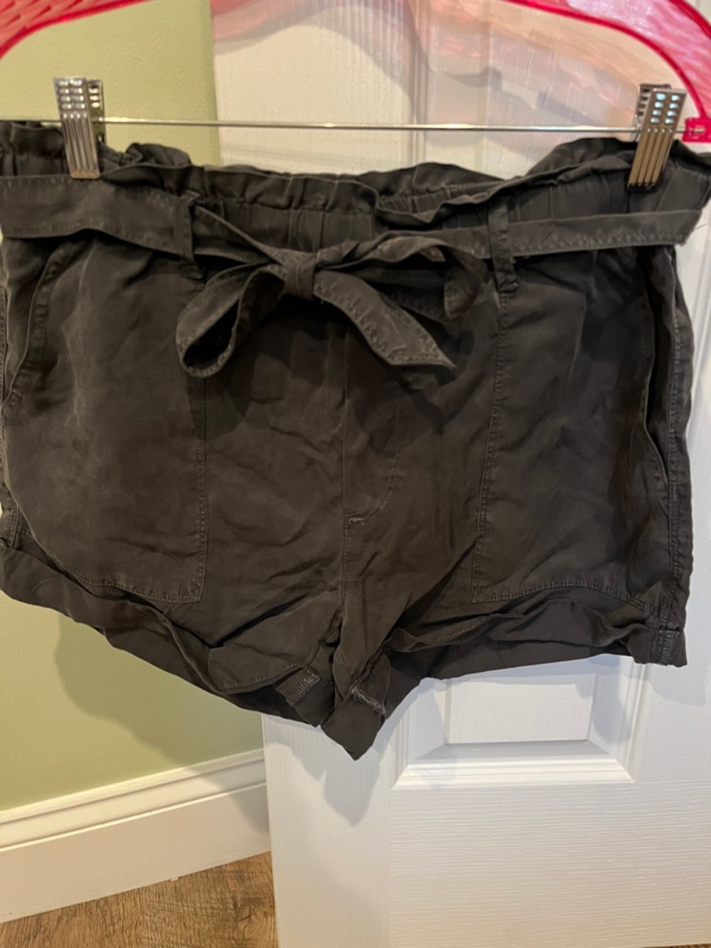 Aerie High-Waist Paperbag Tie-Front Shorts - Dark Grey